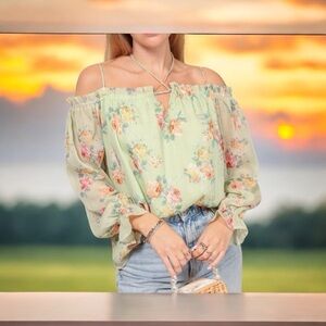 Lumiere Sz L Green Ruffled Blouse with Relaxed Fit